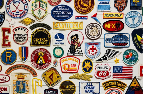 進(jìn)入標(biāo)志設(shè)計(jì)過程的心理學(xué)-瑩晨建站-www.prodigallitmag.com